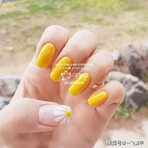 雛菊元素在春天做在手上，那是一種春的氣息