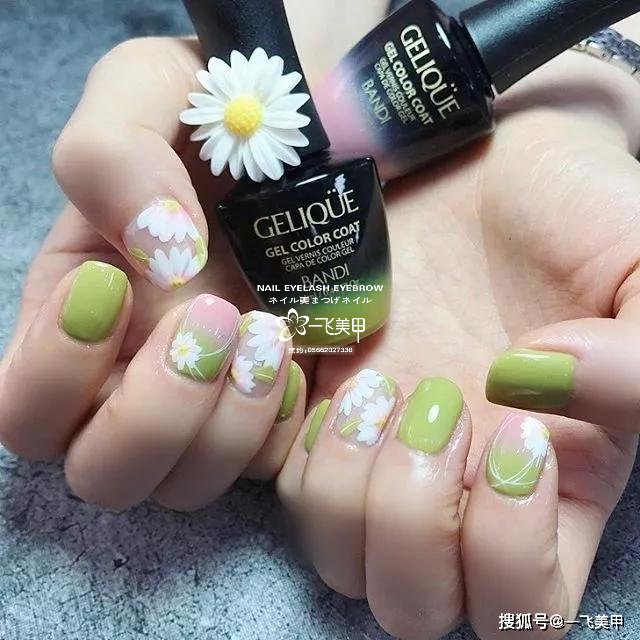 雛菊元素在春天做在手上，那是一種春的氣息