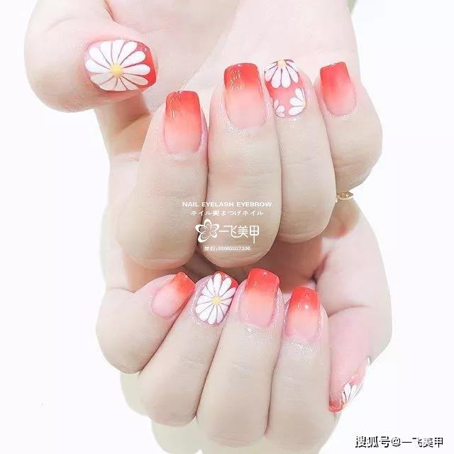 雛菊元素在春天做在手上，那是一種春的氣息