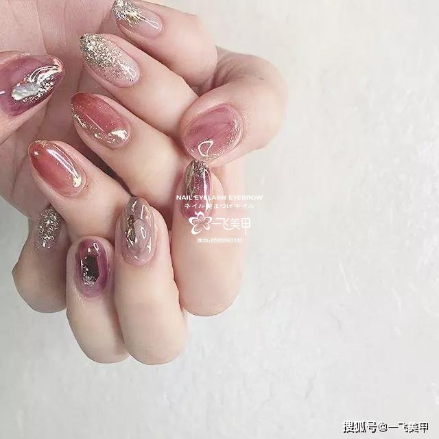 ins風AB款美甲？不對稱也好看！
