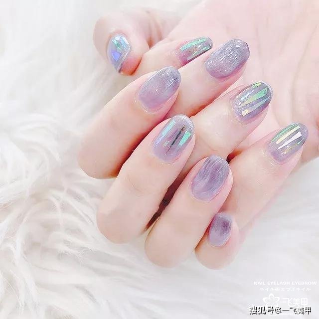 超仙氣的透感碎玻璃美甲，誰(shuí)做誰(shuí)美