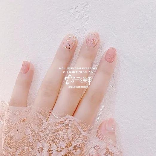 早春ins風(fēng)美甲！就愛這種簡(jiǎn)約派