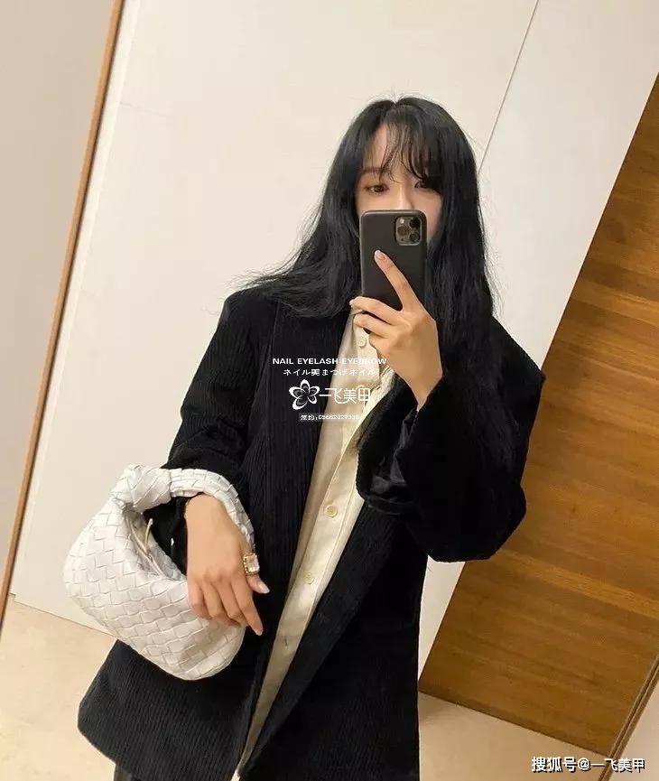 驚呆了！女明星宅在家做這件事瘦到了90斤，你們信不信？