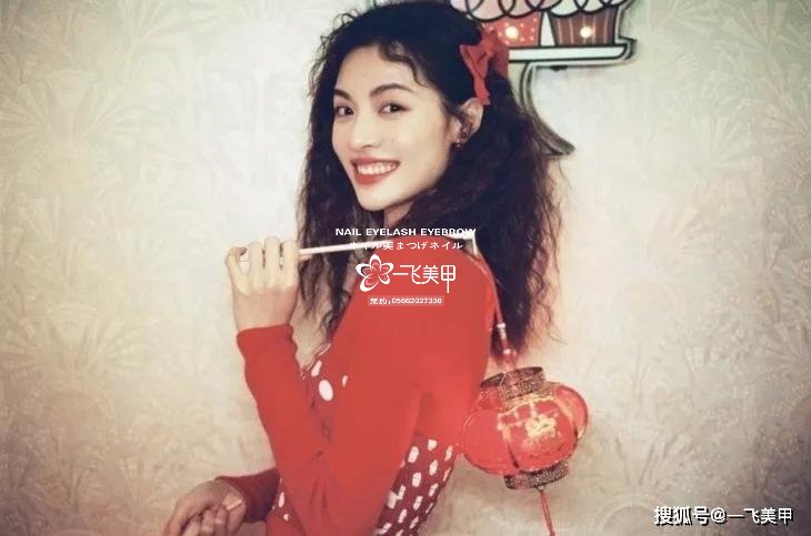 驚呆了！女明星宅在家做這件事瘦到了90斤，你們信不信？