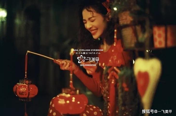 驚呆了！女明星宅在家做這件事瘦到了90斤，你們信不信？