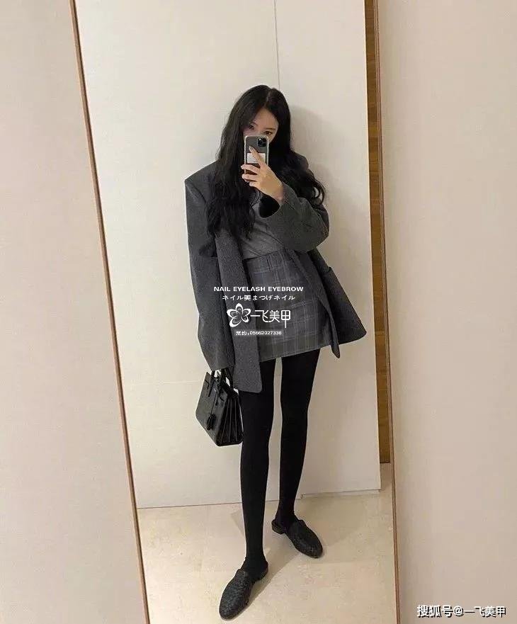 驚呆了！女明星宅在家做這件事瘦到了90斤，你們信不信？