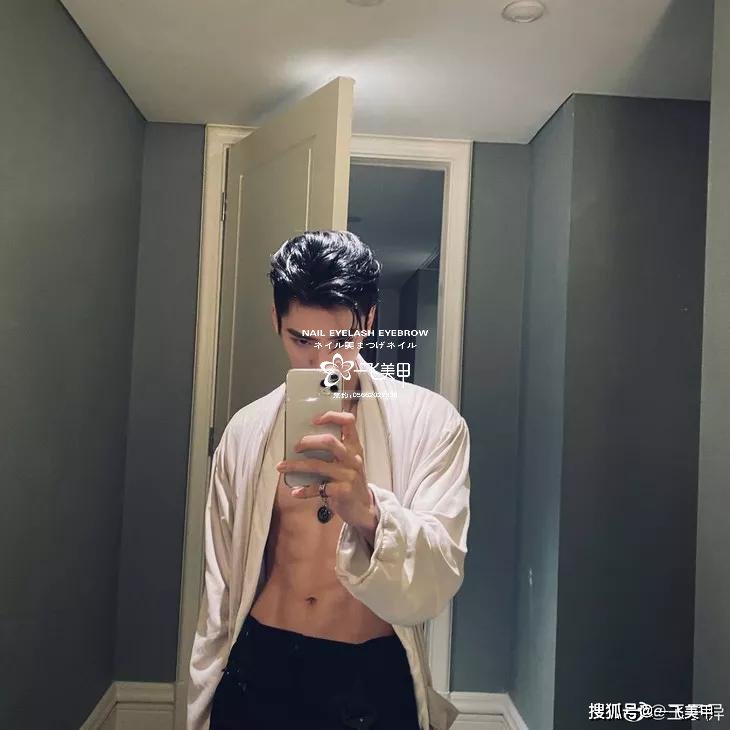 驚呆了！女明星宅在家做這件事瘦到了90斤，你們信不信？