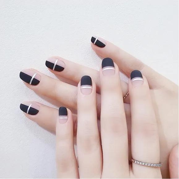 lisa是什么寶藏女孩啊，同款美甲也太種草了吧