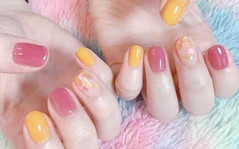如何把春夏裝進美甲里？糖果色系做到了