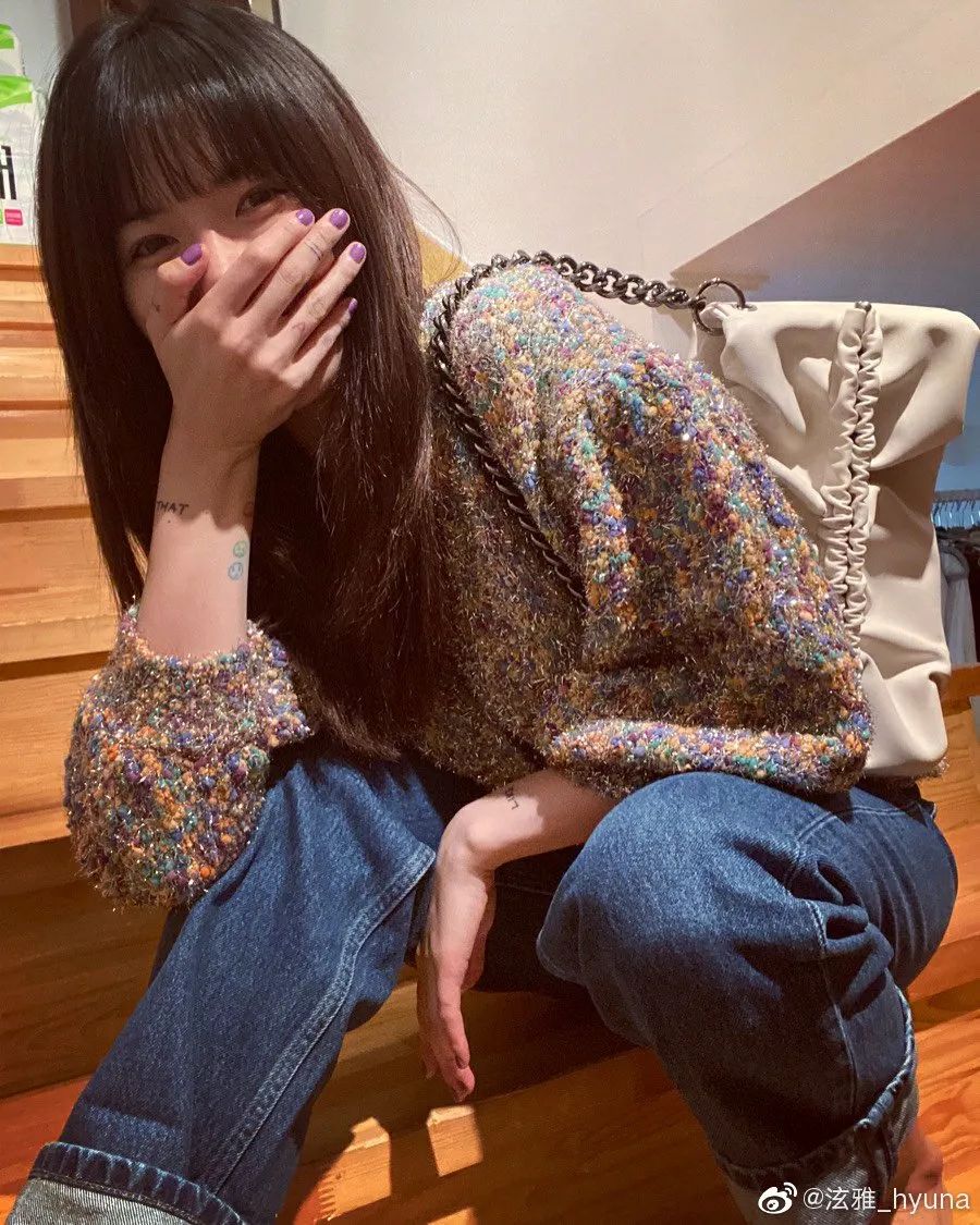 Lisa、宋妍霏……同款美甲，我都給你們扒出來了！