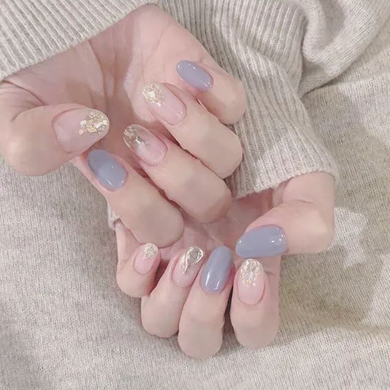 高級(jí)！這才是藍(lán)色美甲的正確打開(kāi)方式