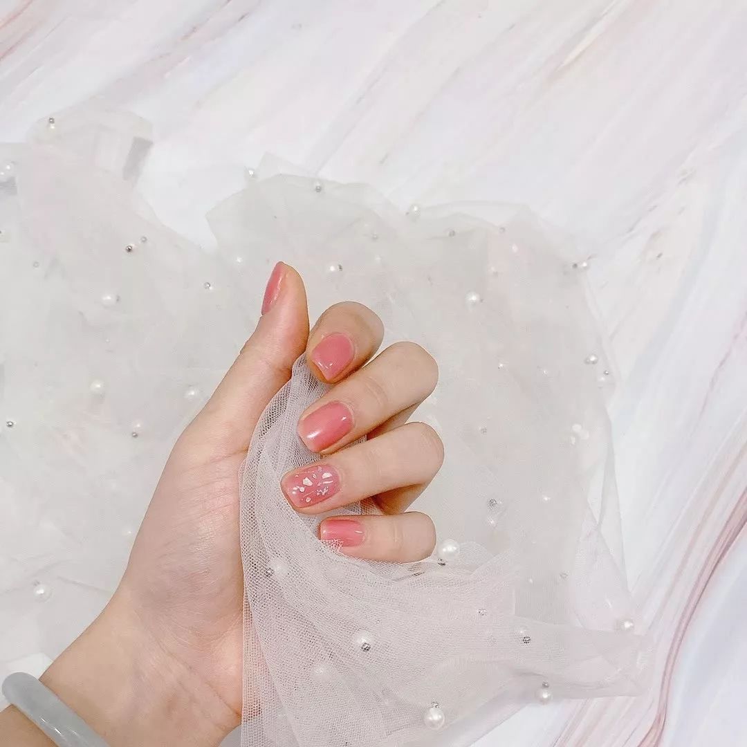 換新美甲款式，找不到美甲靈感？看看這里有沒有你喜歡的