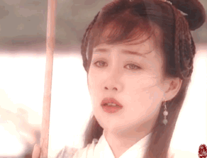五官扁平，眼睛小，鼻子塌的女生怎么打扮才好看？