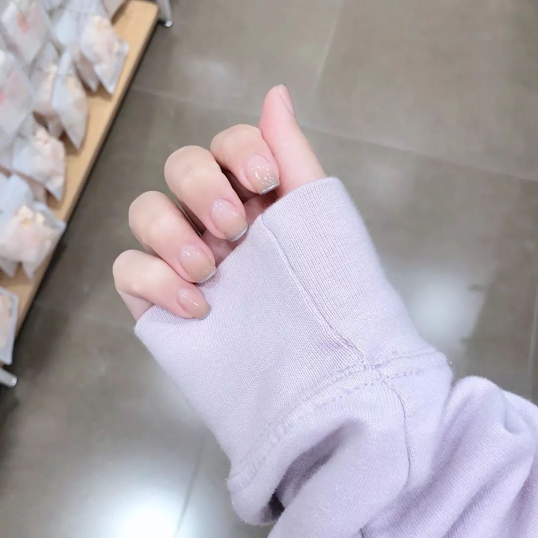 換新美甲款式，找不到美甲靈感？看看這里有沒有你喜歡的