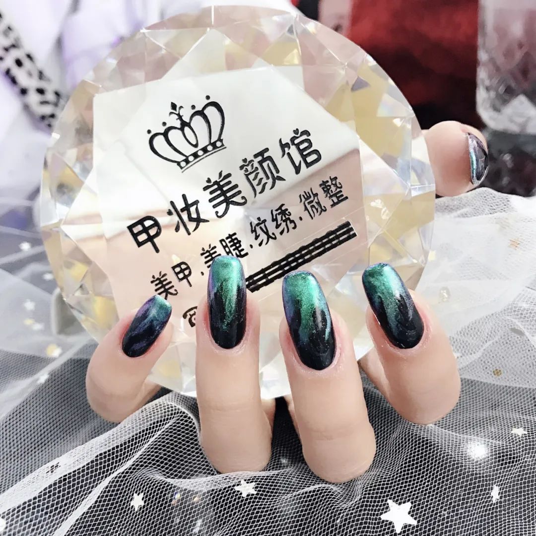 多達(dá)60款的歐美風(fēng)火焰美甲來啦！
