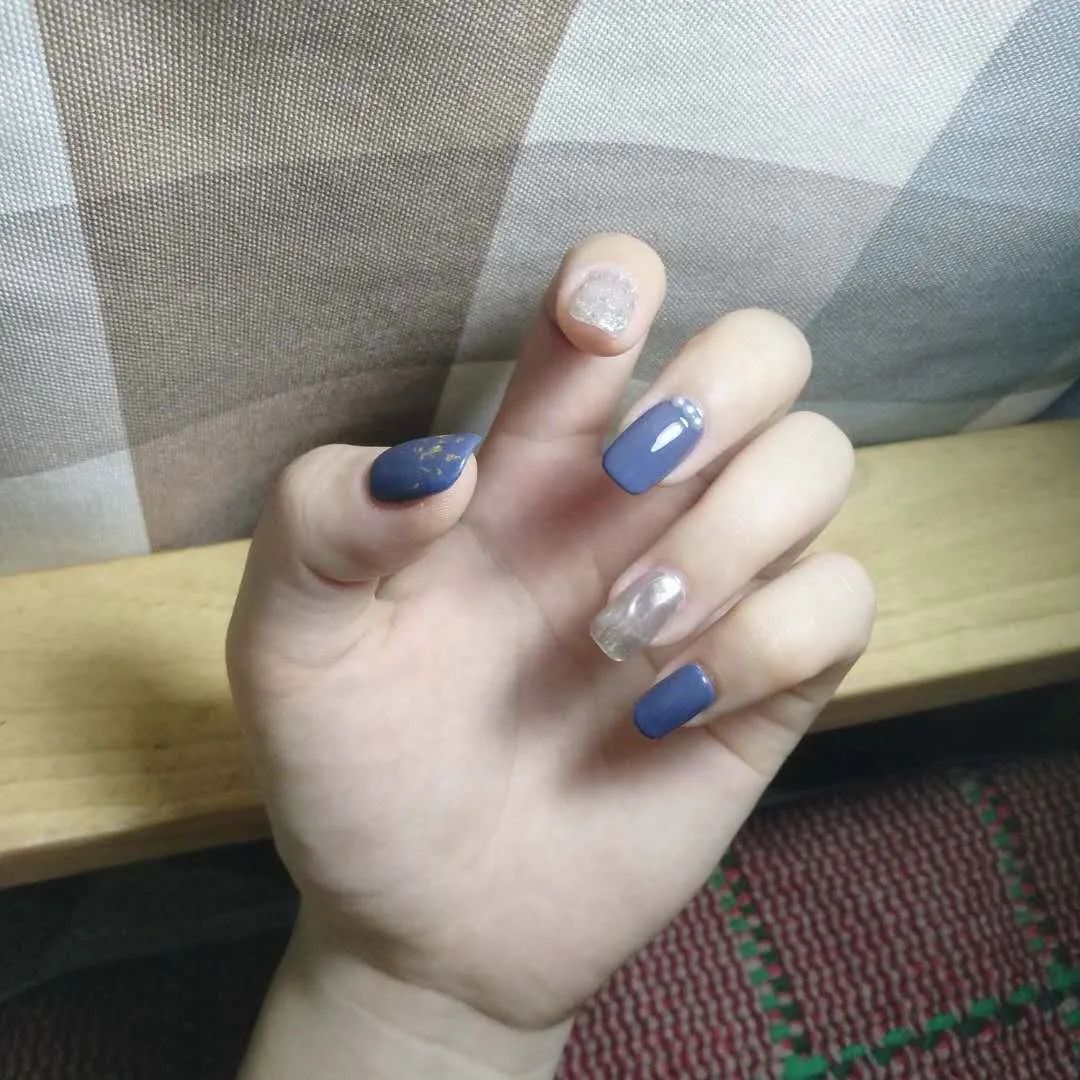 來(lái)看看大家最近都做了什么美甲款式