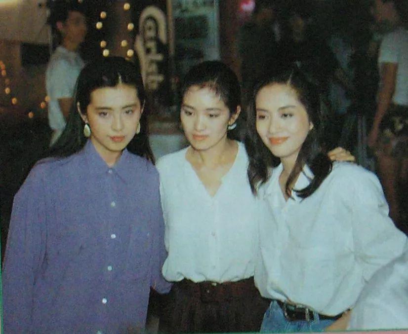 少女風(fēng)out港風(fēng)崛起，簡(jiǎn)直好看到爆