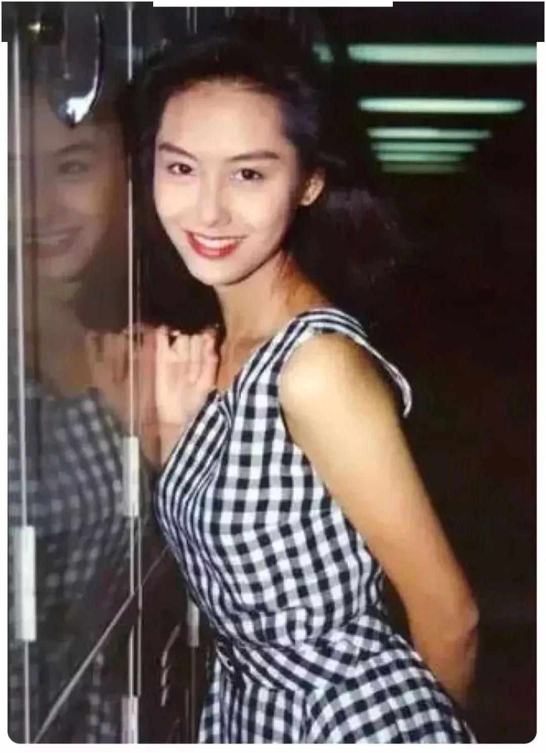 少女風(fēng)out港風(fēng)崛起，簡(jiǎn)直好看到爆