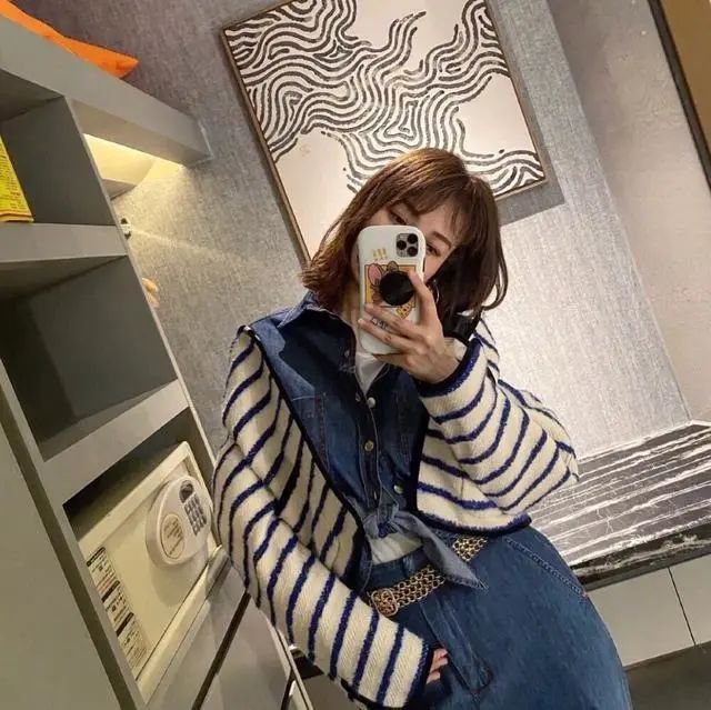 37歲吳昕變身穿搭博主，瘦下來以后衣品越來越在線，減齡又好看