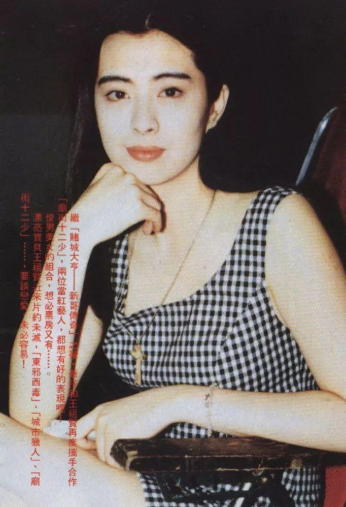 少女風(fēng)out港風(fēng)崛起，簡(jiǎn)直好看到爆