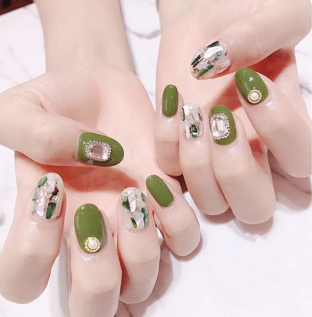 6月份做什么美甲色能旺運？