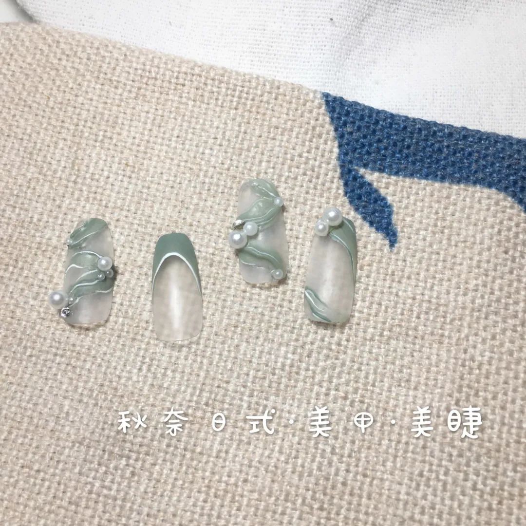 會做這款美甲的，都是仙女吧
