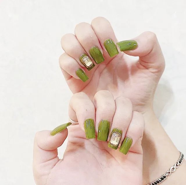 6月份做什么美甲色能旺運？
