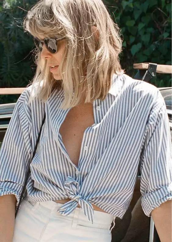 普通衣服的高級(jí)穿法：衣服“打個(gè)結(jié)”才時(shí)髦！
