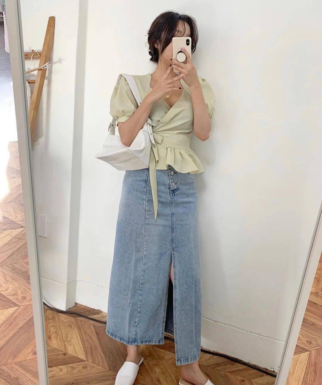 2020大火顏色除了香芋紫還有“ 嬰兒藍” ！顯白又少女，看一眼就淪陷！