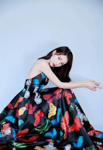 “蝴蝶元素”這么土！憑什么火起來(lái)了？