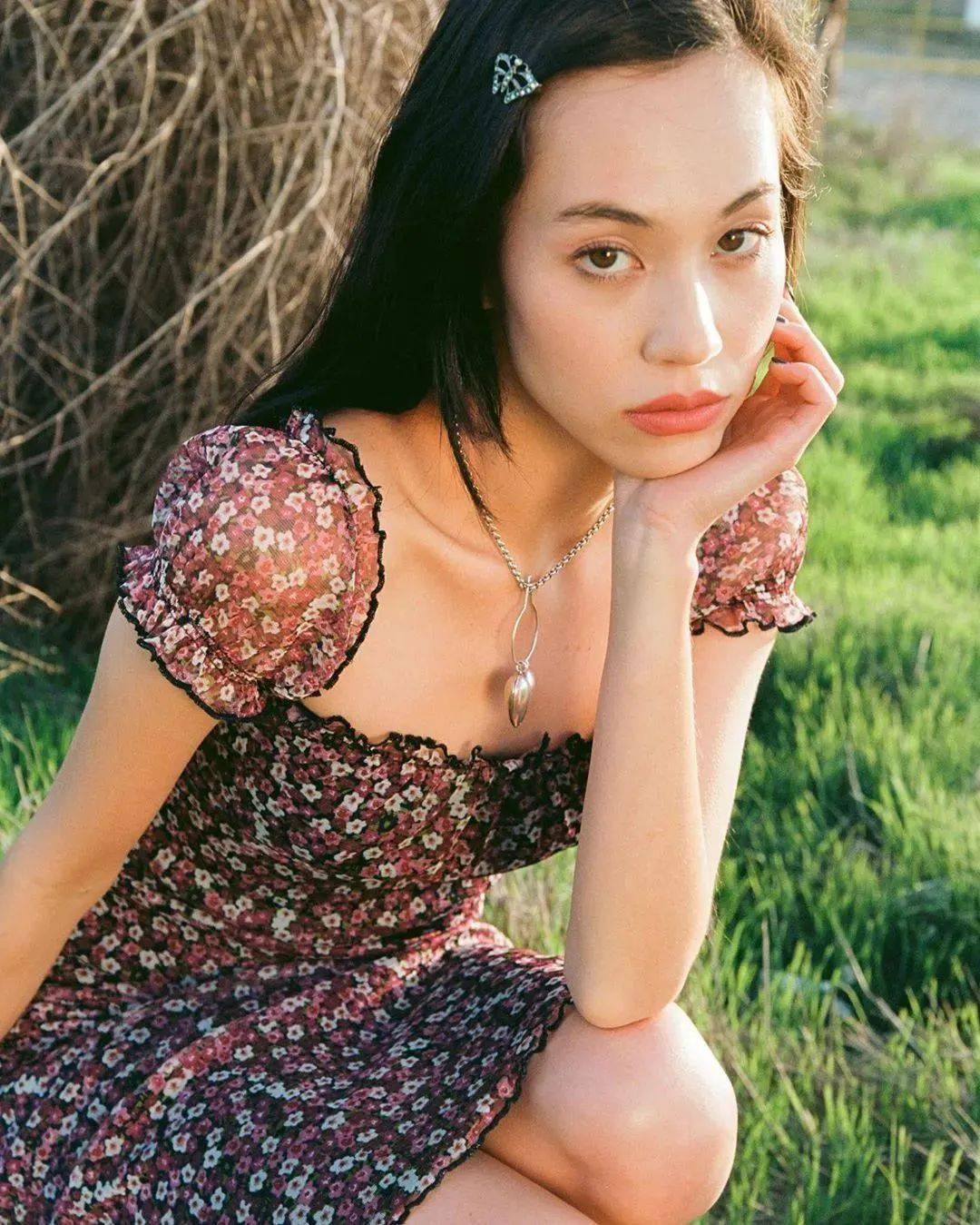 新晉穿搭博主Hailey告訴你：原來甜辣女孩都是有套路的？