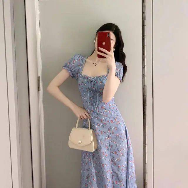 50%純純少女感 + 50%撩人小性感的 “ 純欲風 ” 穿搭也太好看了吧！