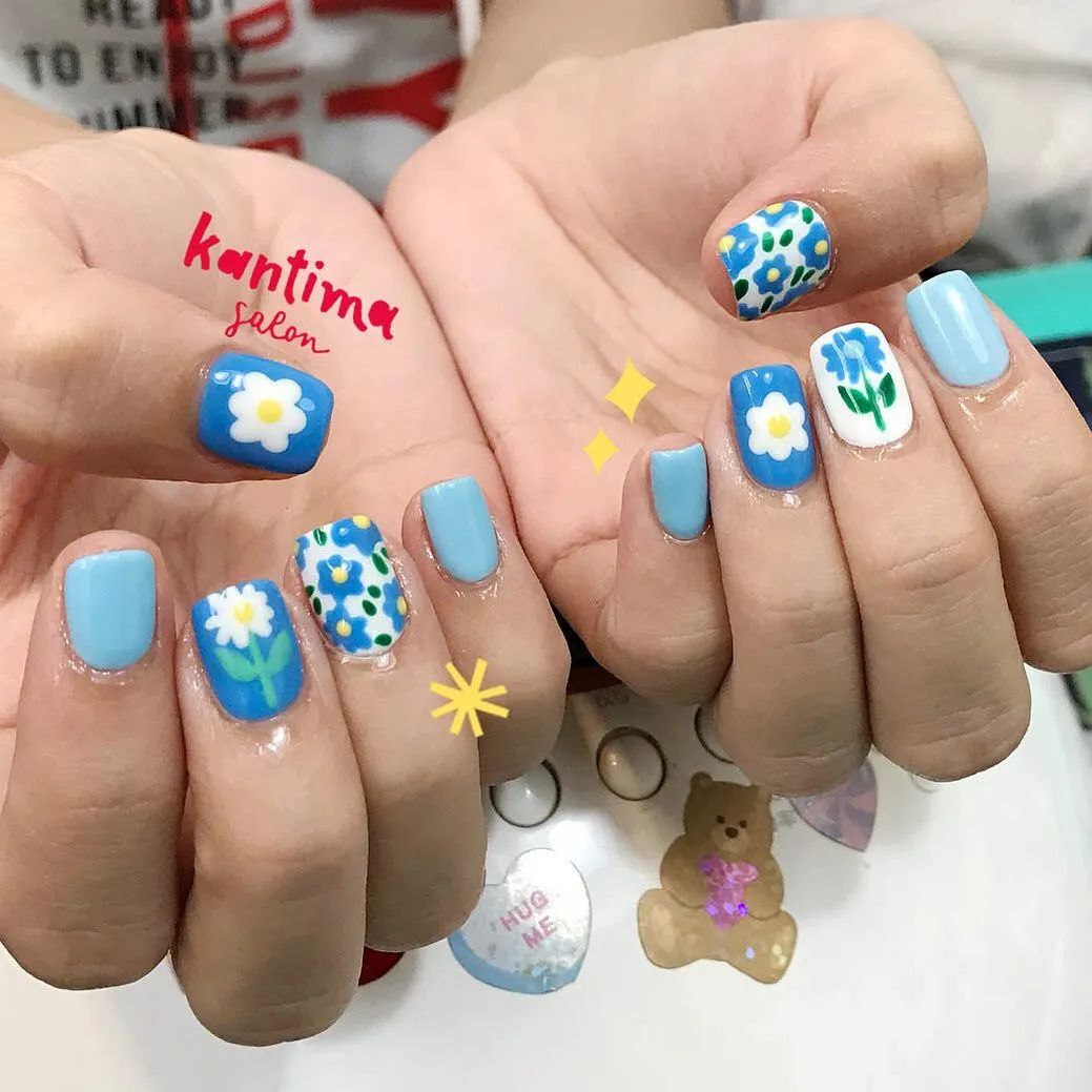 最近有美女留言想看東南亞風(fēng)格的美甲，今天它來了：給大家介紹泰式美甲