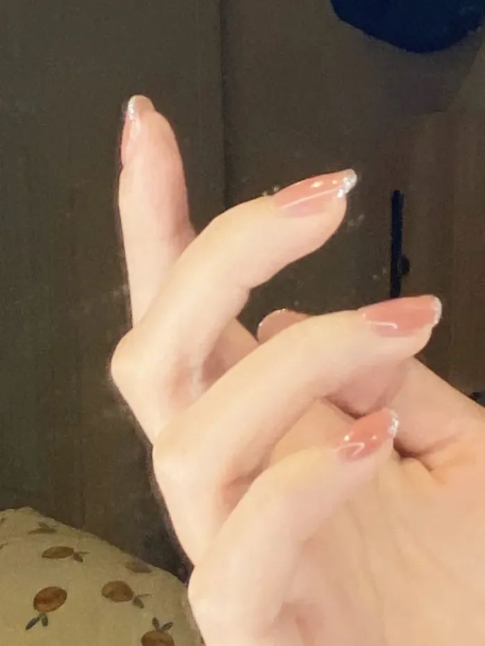 誰涂誰好看的夏季美甲大合集，拿去美甲店做起來