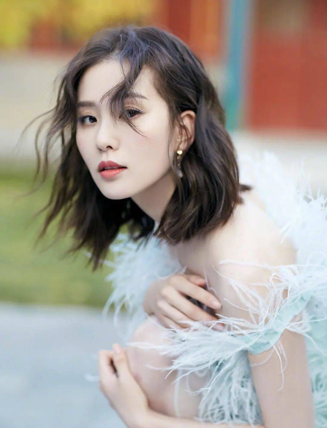 50%純純少女感 + 50%撩人小性感的 “ 純欲風(fēng) ” 穿搭也太好看了吧！