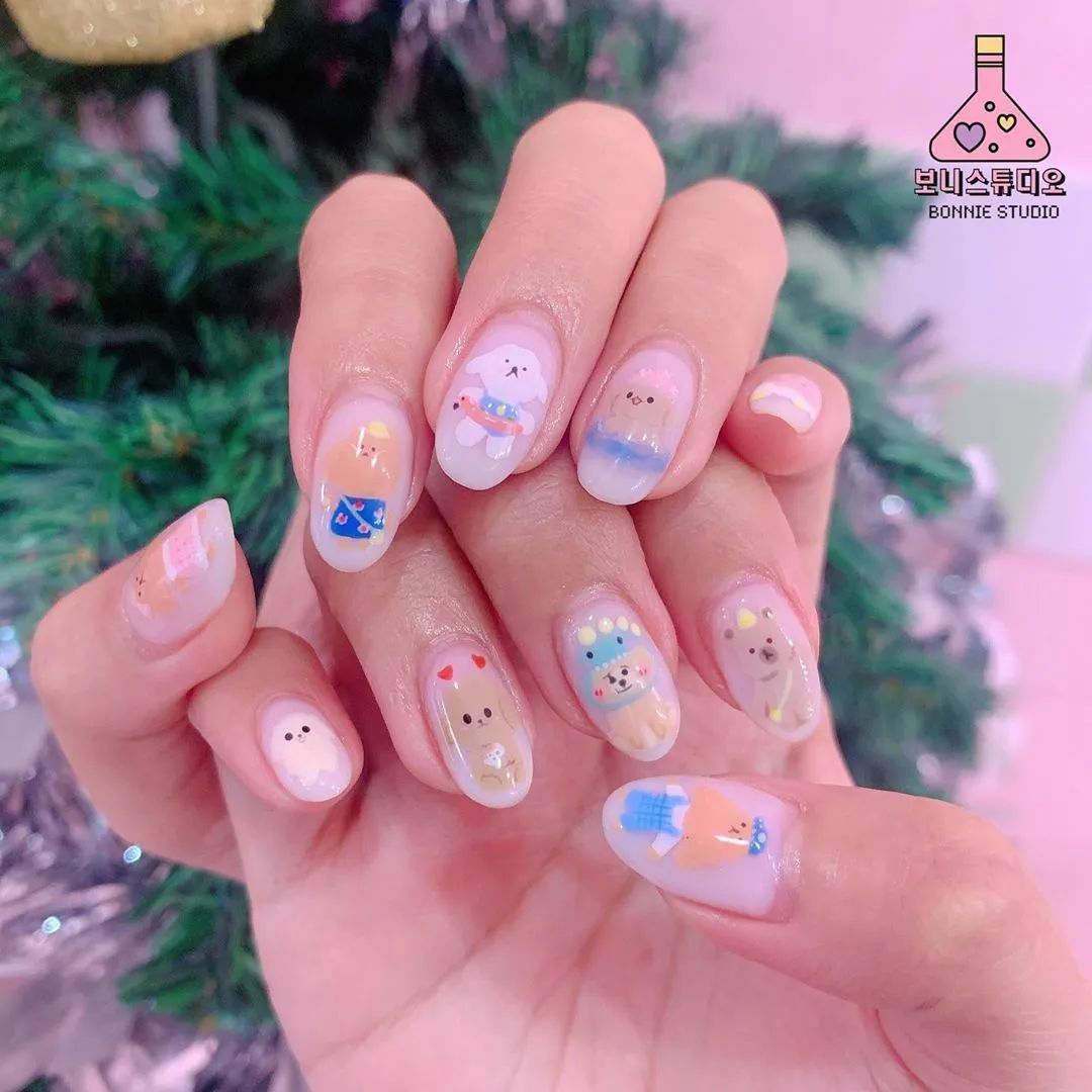 最近有美女留言想看東南亞風(fēng)格的美甲，今天它來了：給大家介紹泰式美甲