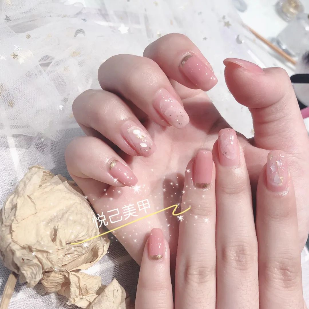這些美甲，能讓你成為高級(jí)感氣質(zhì)女孩！