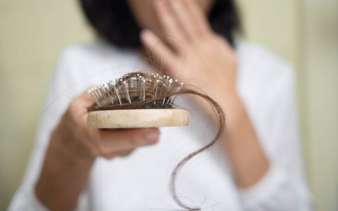 頭發(fā)容易掉吃什么食補(bǔ)，，你知道這些這些食物嗎