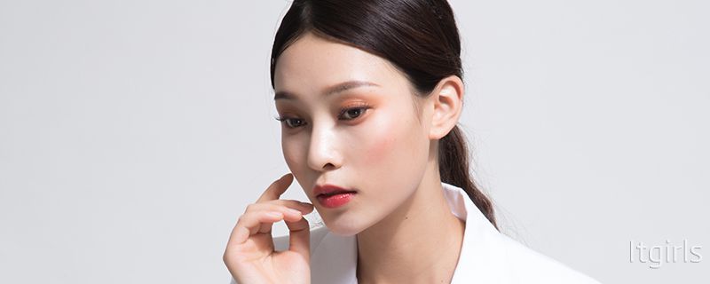 煙熏妝有什么特點 煙熏妝怎么畫