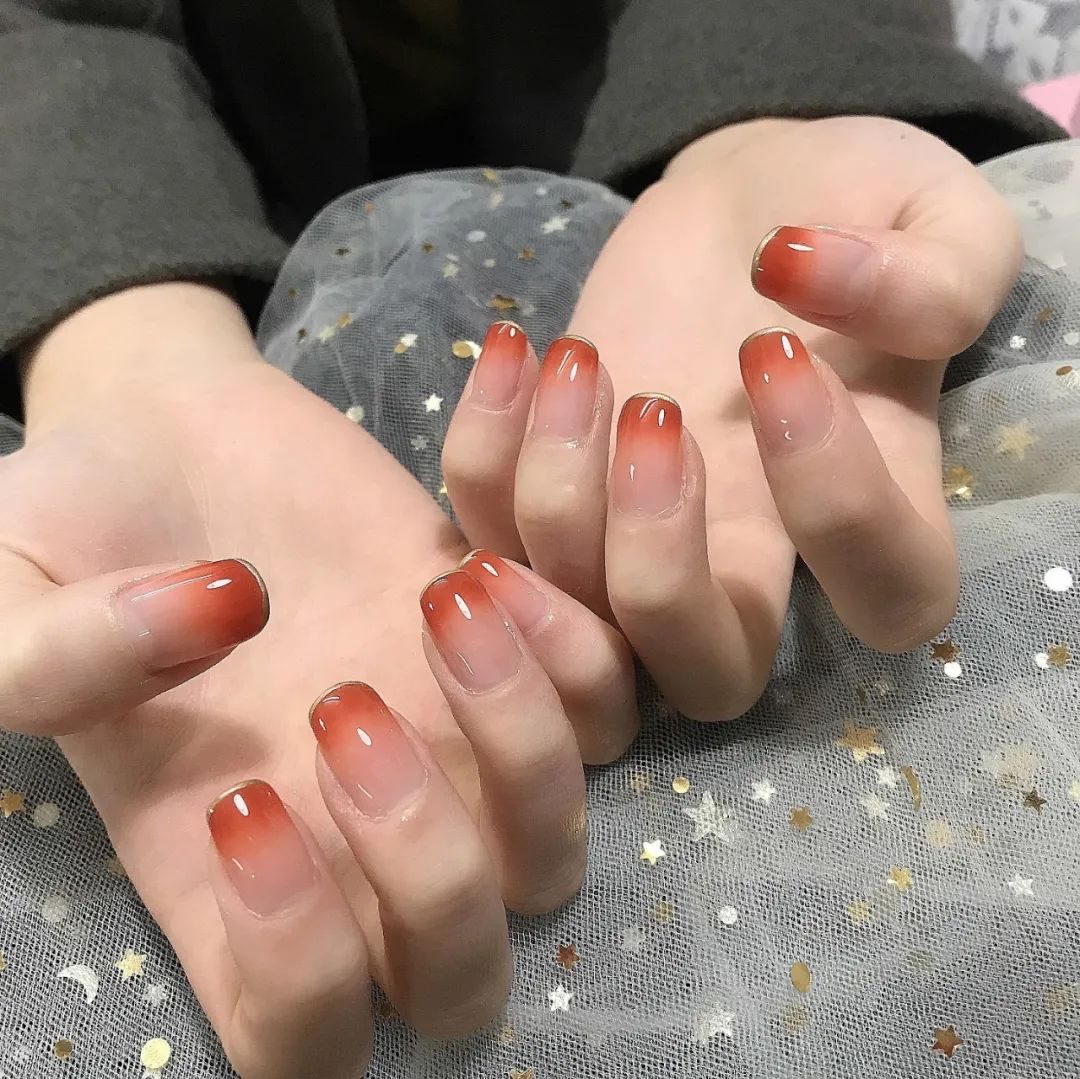 壓箱底的仙女系美甲，實(shí)在太美啦