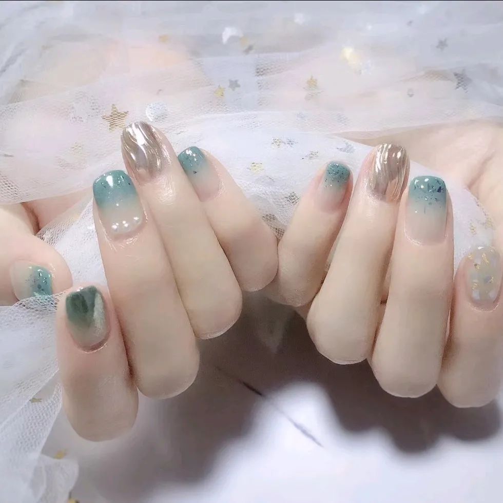 8月精選美甲，看看她們這個(gè)月都做了什么款