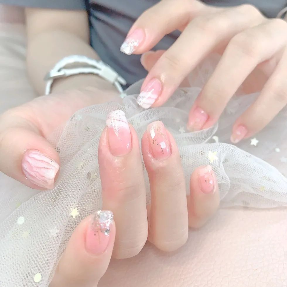 壓箱底的仙女系美甲，實(shí)在太美啦