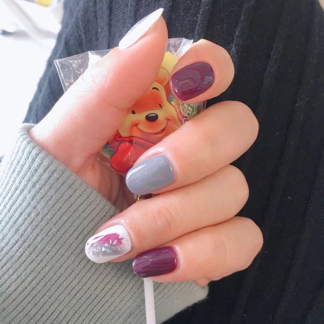 原來亂涂亂畫的美甲也能這么好看！這里有你喜歡的嗎？