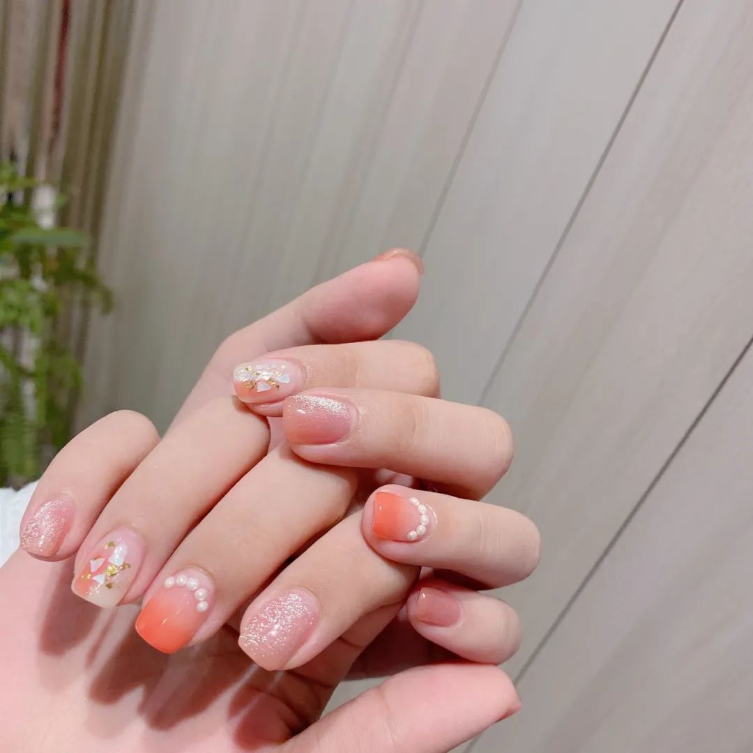 8月精選美甲，看看她們這個(gè)月都做了什么款