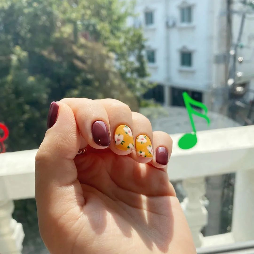 金秋國(guó)慶搭配復(fù)古長(zhǎng)島冰茶美甲，簡(jiǎn)直美醉了
