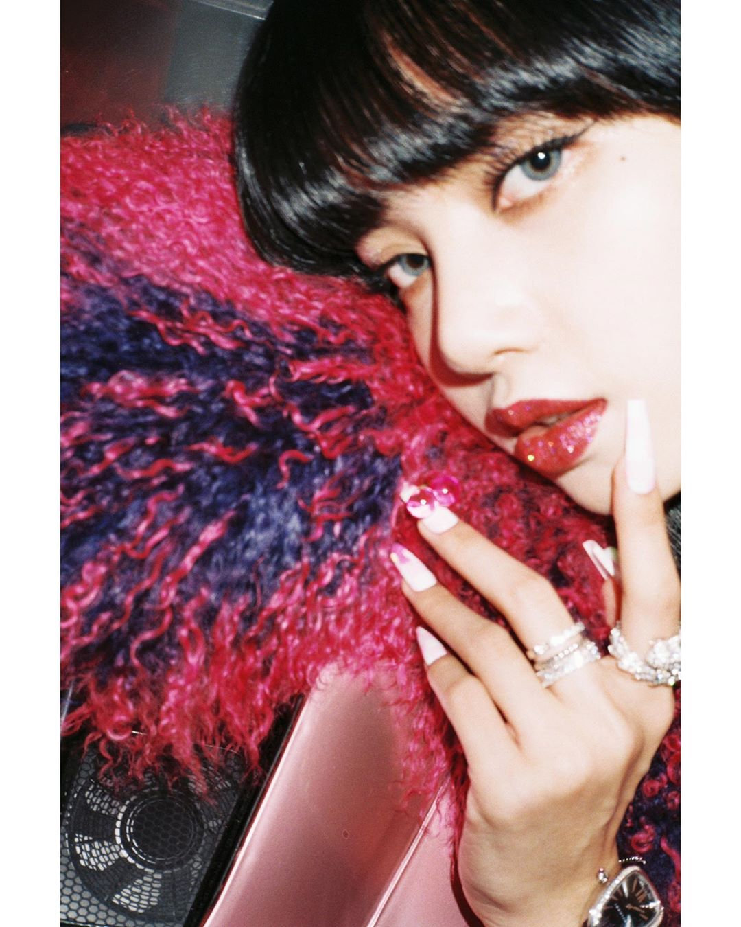 小熊軟糖、美式貼紙風超可愛！BLACKPINK、賽琳娜新歌〈Ice Cream〉MV美甲樣式公開，每一款都超萌插圖(1)