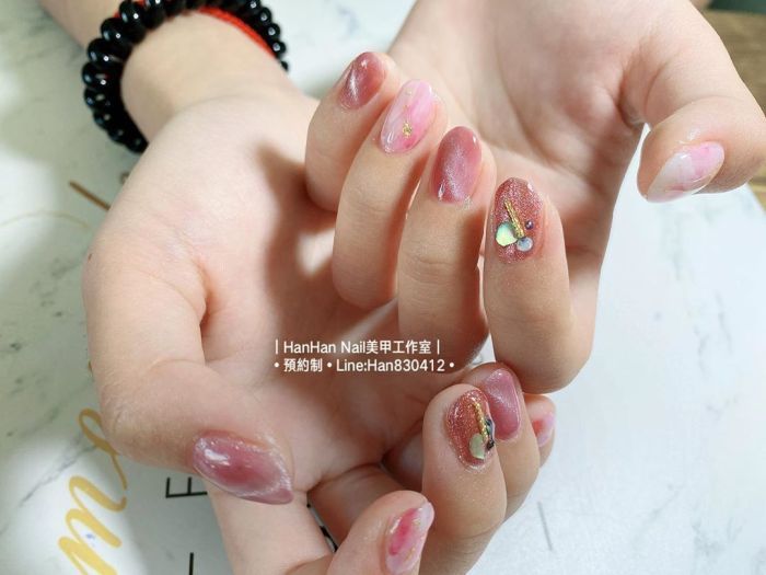 指甲轉新衣！10張夢幻粉色貓眼石美甲！仙女最愛！插圖(7)