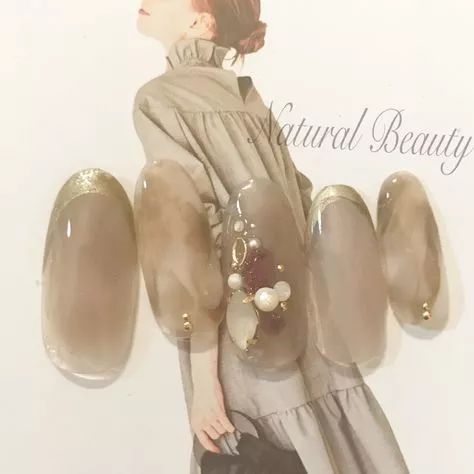 美甲如何配衣服？插圖(3)
