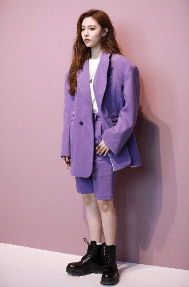  期待已久的百慕式短褲搭配來(lái)了！時(shí)髦短褲穿搭就在這里！