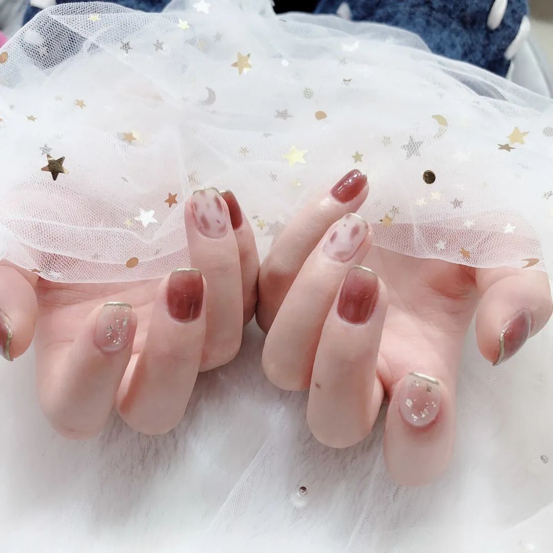 11月份做什么美甲色能旺運？